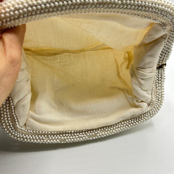Vintage Lumured 1950s Beaded Clutch | Ivory Corde Purse - Picture 6 of 6